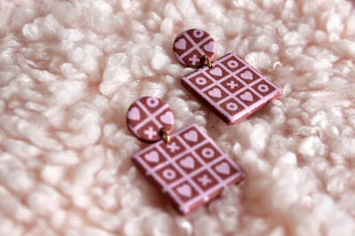 Mesh Stencil Cookie Clay Collection; Love Tic Tac Toe