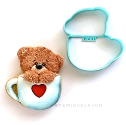 Paku Malzeme - 3D-plastic cutter Teddy in a Cup; 9,8*8,5 cm