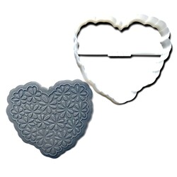 Paku Malzeme - Plastik kesici kalıp Emroided Heart; 8,5*7,8 cm
