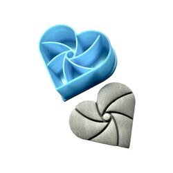Paku Malzeme - Plastik mini kalıp Heart Spiral; 3,6*4,0 cm