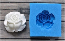 Paku Malzeme - Silicone mold Single Rose bud; 2,4*2,2 cm
