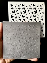 Paku Malzeme - Stencil Confetti Hearts; 11*11 cm